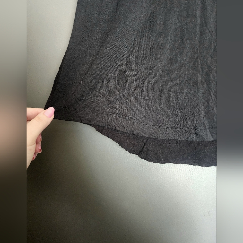All saints sleevless black top. Size small great everyday elevated basic - Picture 7 of 9